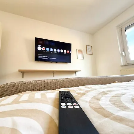 5 Minuten Zur Innenstadt - Fuer 4 Gaeste - Ruhige Lage Lejlighed