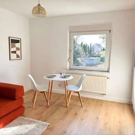 5 Minuten Zur Innenstadt - Fuer 4 Gaeste - Ruhige Lage *