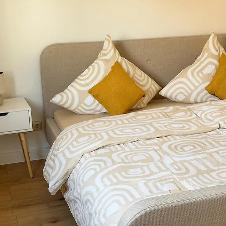 Lejlighed 5 Minuten Zur Innenstadt - Fuer 4 Gaeste - Ruhige Lage Mönchengladbach