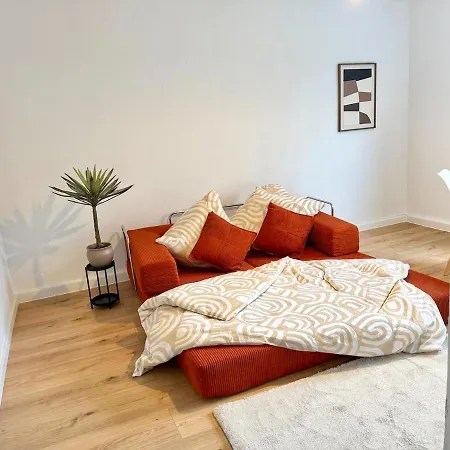 5 Minuten Zur Innenstadt - Fuer 4 Gaeste - Ruhige Lage * Mönchengladbach