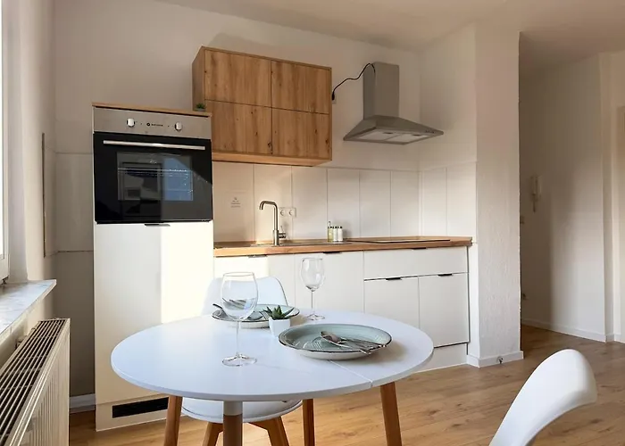 5 Minuten Zur Innenstadt - Fuer 4 Gaeste - Ruhige Lage Lejlighed Mönchengladbach